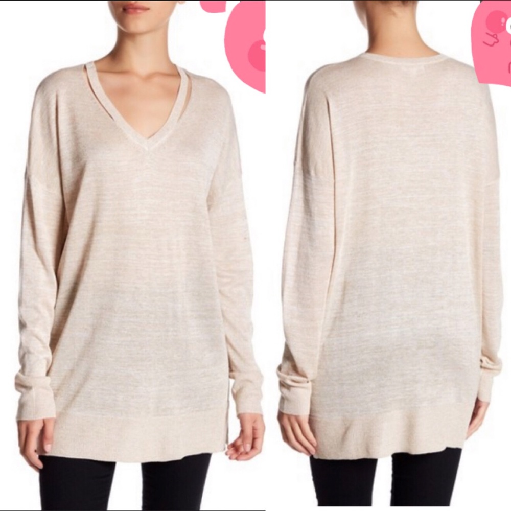 🌹 Cutout V-Neck Metallic Stitch Pullover